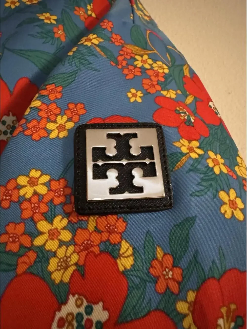 Tory Burch rare $450